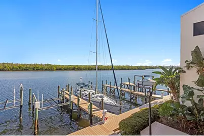 907 Bahia Del Sol Drive #907, Ruskin, FL 33570 - Photo 6