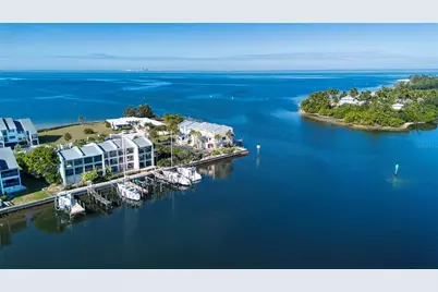 907 Bahia Del Sol Drive #907, Ruskin, FL 33570 - Photo 4