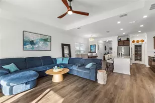 2637 Star Apple Wy, Sarasota, FL 34240 - Photo 2