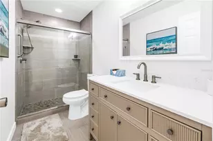 111 Whispering Sands Cir, Sarasota, FL 34242 - Photo 26