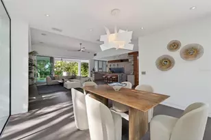 1617 Palmetto Ln, Sarasota, FL 34236 - Photo 10