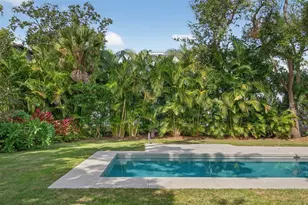1617 Palmetto Ln, Sarasota, FL 34236 - Photo 58