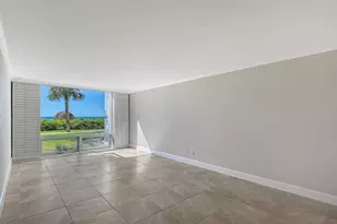 2425 Gulf Of Mexico Dr, Longboat Key, FL 34228 - Photo 10