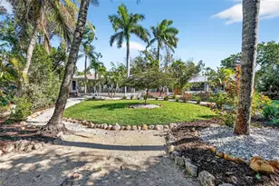 6851 Longboat Dr S, Longboat Key, FL 34228 - Photo 22