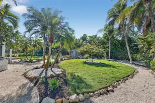 6851 Longboat Dr S, Longboat Key, FL 34228 - Photo 20