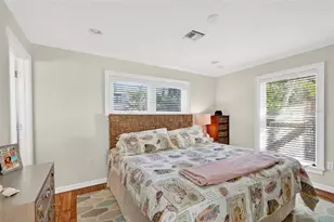 6851 Longboat Dr S, Longboat Key, FL 34228 - Photo 30