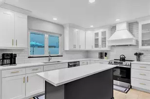 519 South Dr, Anna Maria, FL 34216 - Photo 14