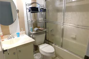 7301 29th Ave Dr W, Bradenton, FL 34209 - Photo 8