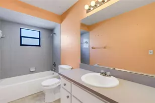 5860 Milton Ave, Sarasota, FL 34243 - Photo 34