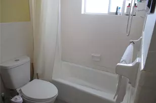 1585 Leisure Dr, Bradenton, FL 34207 - Photo 14