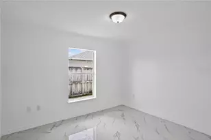 1118 Perpignan Ct, Kissimmee, FL 34759 - Photo 8