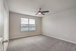 11977 Sky Acres Terrace, Bradenton, FL 34211 - Photo 16