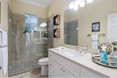 11443 Savannah Lakes Drive, Parrish, FL 34219 - Photo 38