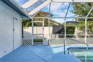2105 39th St W, Bradenton, FL 34205 - Photo 44