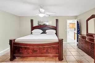 2105 39th St W, Bradenton, FL 34205 - Photo 26