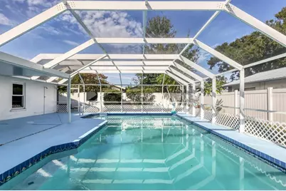 2105 39th Street W, Bradenton, FL 34205 - Photo 32