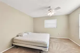 2105 39th St W, Bradenton, FL 34205 - Photo 24