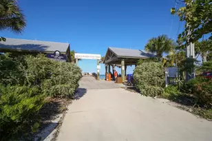 2105 39th St W, Bradenton, FL 34205 - Photo 64