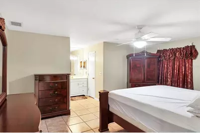 2105 39th Street W, Bradenton, FL 34205 - Photo 26