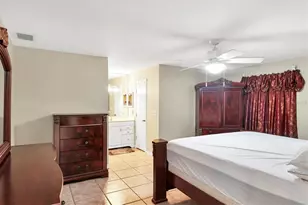 2105 39th St W, Bradenton, FL 34205 - Photo 26