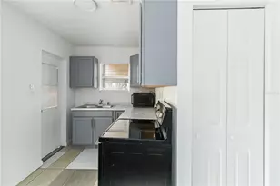 612 5th Ave Dr E, Bradenton, FL 34208 - Photo 14