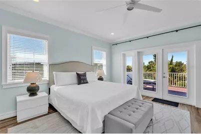 5710 Carissa Street, Holmes Beach, FL 34217 - Photo 24