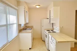 5957 Beneva Rd, Sarasota, FL 34238 - Photo 4