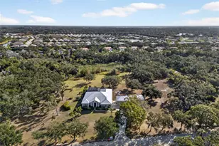 6677 Mandarin Rd, Sarasota, FL 34238 - Photo 2