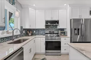 154 Crescent Dr, Anna Maria, FL 34216 - Photo 28