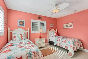 154 Crescent Dr, Anna Maria, FL 34216 - Photo 44