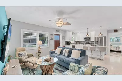 154 Crescent Drive, Anna Maria, FL 34216 - Photo 14