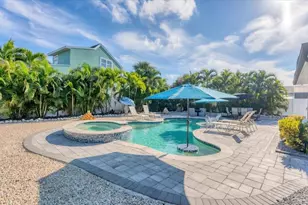 154 Crescent Dr, Anna Maria, FL 34216 - Photo 70