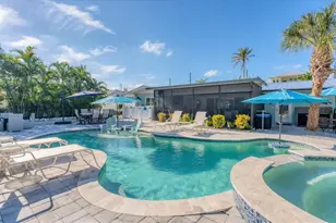 154 Crescent Dr, Anna Maria, FL 34216 - Photo 64