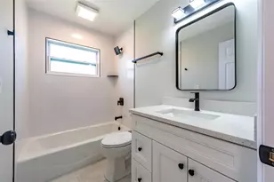 5114 36th Ave Dr W, Bradenton, FL 34209 - Photo 18