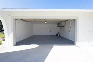 5114 36th Ave Dr W, Bradenton, FL 34209 - Photo 32