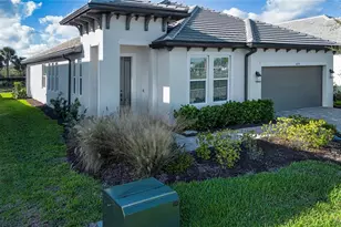 16714 Savory Mist Cir, Bradenton, FL 34211 - Photo 8