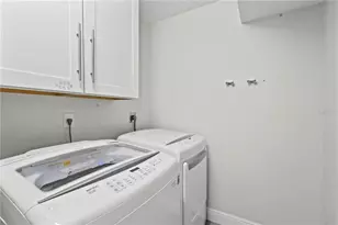 5618 Ashton Lake Dr, Sarasota, FL 34231 - Photo 18