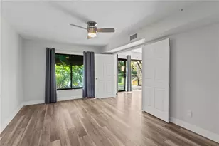 5618 Ashton Lake Dr, Sarasota, FL 34231 - Photo 10