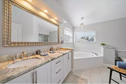 4424 Diamond Circle W, Sarasota, FL 34233 - Photo 28