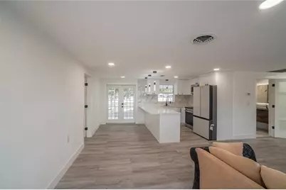 985 Liberty Street, Englewood, FL 34223 - Photo 6