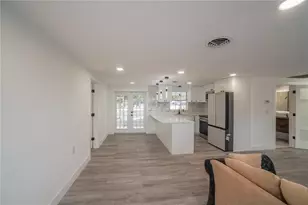 985 Liberty St, Englewood, FL 34223 - Photo 6