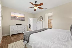 2235 Terracina Dr, Venice, FL 34292 - Photo 24