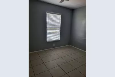 4304 96th Avenue E, Parrish, FL 34219 - Photo 10