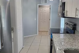 4304 96th Ave E, Parrish, FL 34219 - Photo 8