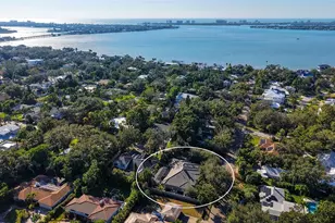 1732 Cunliff Ln, Sarasota, FL 34239 - Photo 40