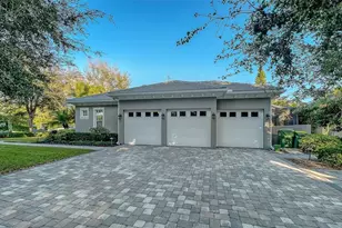 1732 Cunliff Ln, Sarasota, FL 34239 - Photo 4