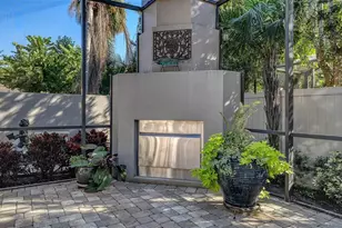 1732 Cunliff Ln, Sarasota, FL 34239 - Photo 34