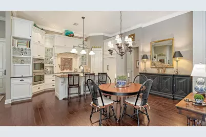 1732 Cunliff Lane, Sarasota, FL 34239 - Photo 12