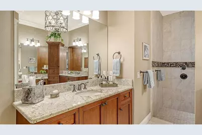 1732 Cunliff Lane, Sarasota, FL 34239 - Photo 22