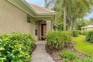 6715 Pebble Beach Way, Lakewood Ranch, FL 34202 - Photo 2